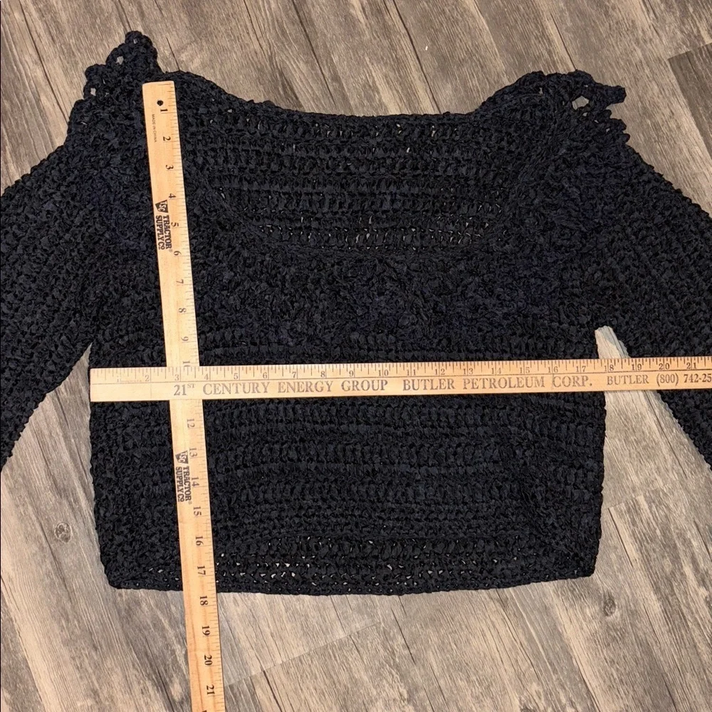 Elegant Black Crochet Sweater woman’s medium